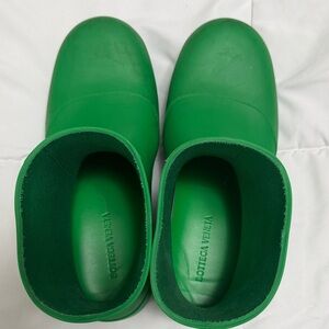 Bottega Veneta Vibrant Green Ankle Boots